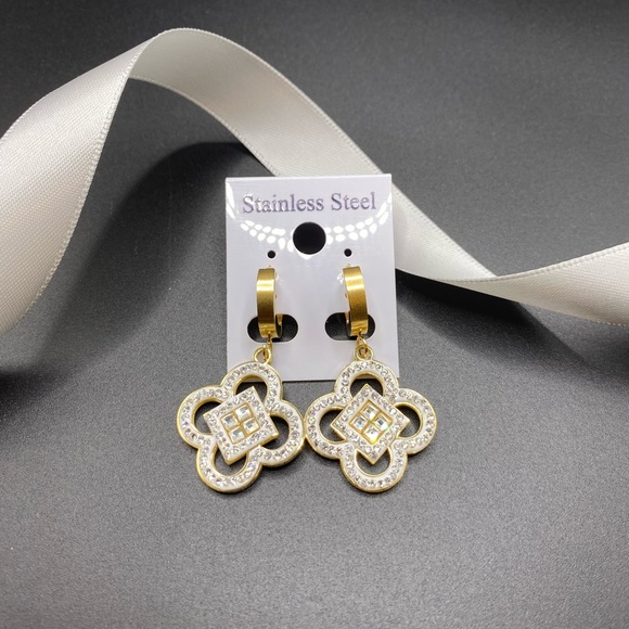 🛎️ Clearance No2 Gold and White Tones Stainless Steel Earrings - Picture 2 of 4